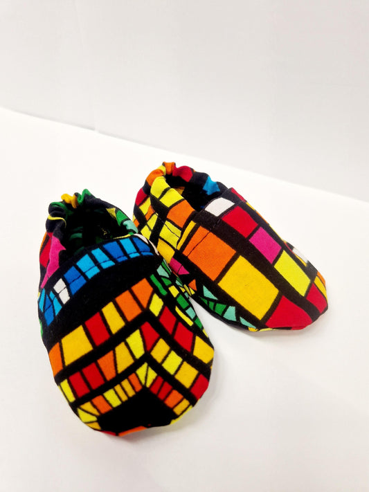 Baby Booties / Crib Shoes 0-12 months - Multi