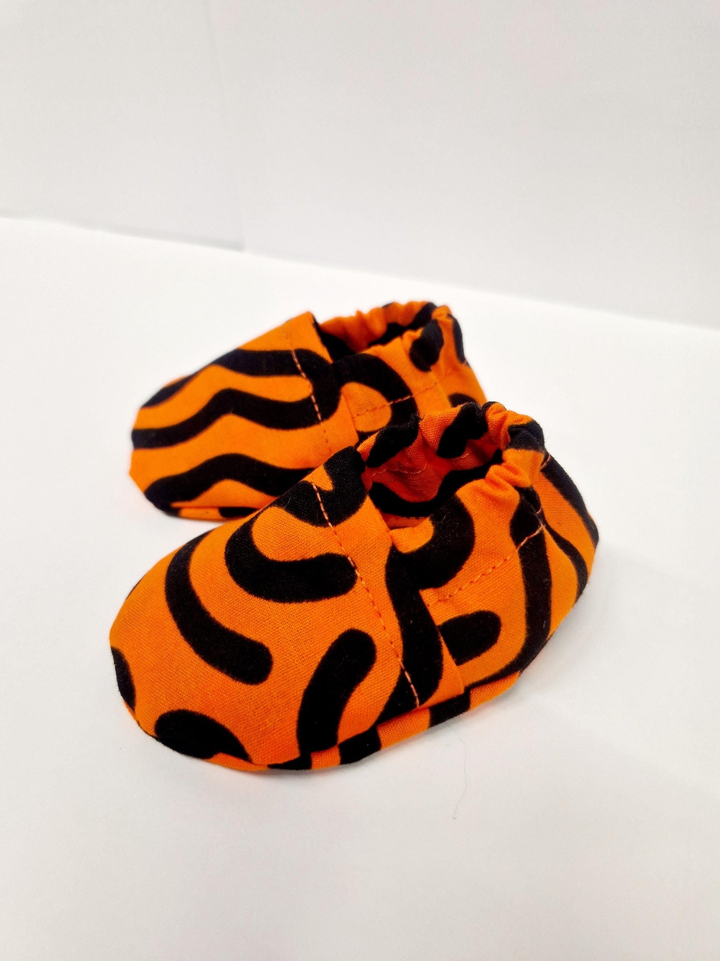 Baby Booties / Crib Shoes 0-12 months - Orange
