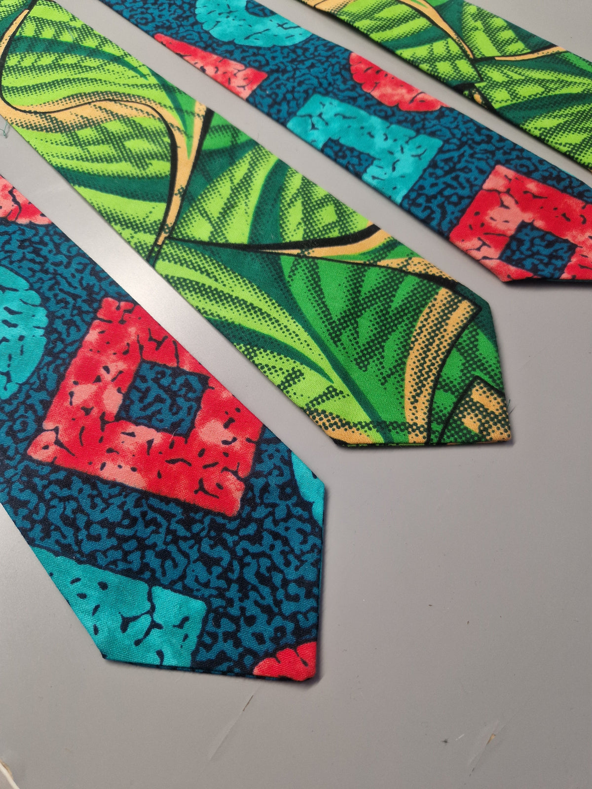 African Print Tie Gift Set - Assorted Colours