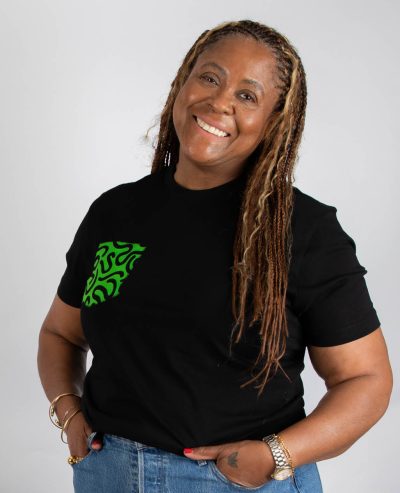 Unisex Applique Pocket T-shirt - Black or White